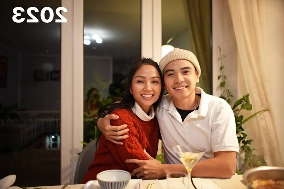 H’Hen Niê Shares Heartwarming Marriage Registration Moment
