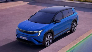 Skoda Peaq Unveiled: The Flagship 3-Row Electric SUV Boasting a 600km Range - image 8