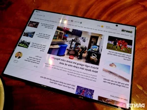 Hands-On with the World’s First Tri-Fold Smartphone: The Future of Mobile Tech - image 6