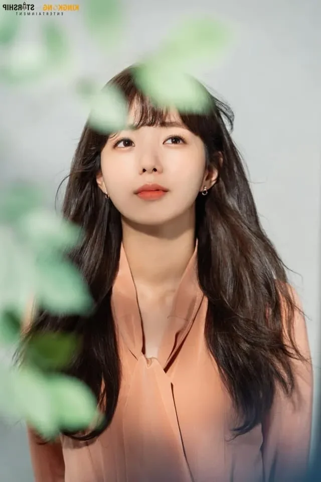 Chae Soo Bin: The Iconic Face of Modern South Korean Youth