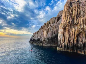 The Majestic Beauty of Da Vach Vĩnh Hy Coastal Cliffs - image 3