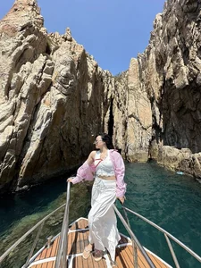 The Majestic Beauty of Da Vach Vĩnh Hy Coastal Cliffs - image 5