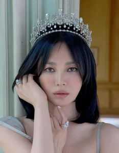 Song Hye Kyo’s Rare Photoshoot: Revealing the True Beauty and Personality of a Hallyu Icon - image 3