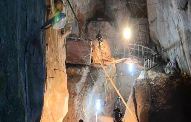Unlocking the Mysteries of Ancient Caves with Prehistoric Human Traces