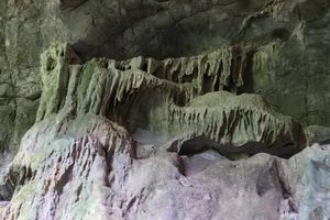 Unlocking the Mysteries of Ancient Caves with Prehistoric Human Traces - image 8