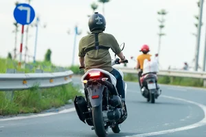 Yamaha NVX 2025: The Ultimate Guide to Long-Distance Touring on a Performance Scooter - image 3