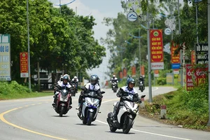 Yamaha NVX 2025: The Ultimate Guide to Long-Distance Touring on a Performance Scooter - image 0