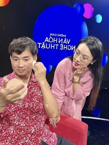 Miss Ý Nhi Returns to Vietnam While Midu Reveals Stunning Wedding Photos - image 6