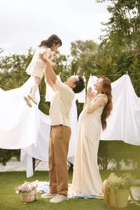 Nhã Phương Radiates Elegance and Charm in Her Final Month of Pregnancy - image 1