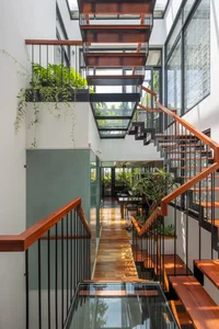 Modern 5-Story Narrow Townhouse Filled with Natural Light - image 1