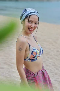 Ageless Beauty: Truong Ngoc Anh Stuns in Bikini Photoshoot Showcasing Toned Physique - image 6