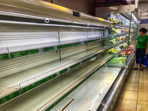 Residents Rush to Stock Up on Essentials Before Super Typhoon - image 7