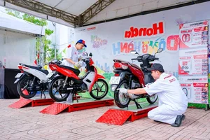 Honda Vietnam Celebrates 30 Years: Launching the Exclusive Air Blade Limited Edition - image 5