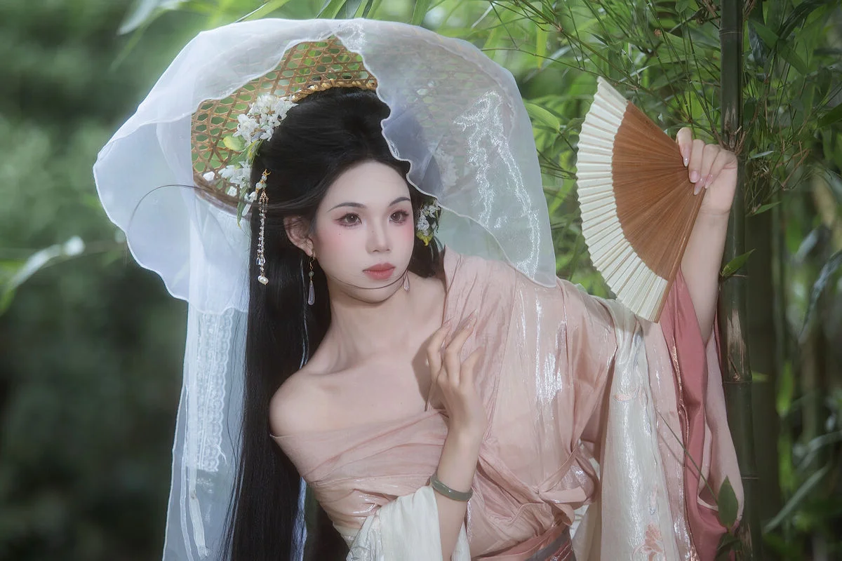 YiTuYu Art Language Vol.10497: A Visual Study of Yi Ming