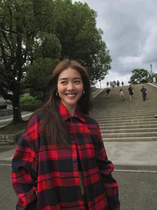 Manh Truong Celebrates Son Birthday and Hong Diem Debuts Youthful Bangs - image 24