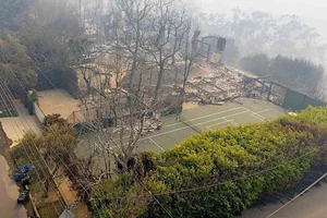 Devastating Wildfires Claim Luxury Hollywood Mansions: A Look at the Impact on Celebrity Estates - image 9