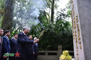 President To Lam Visits Historic Revolutionary Sites in China Strengthening Vietnam-China Diplomatic Ties - image 1