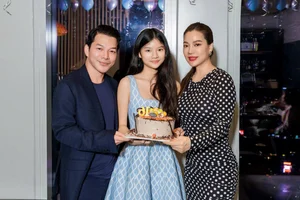 Devon Tran: The Rising Star and 1.7m Tall Daughter of Actress Trương Ngọc Ánh Captivates Fans - image 4