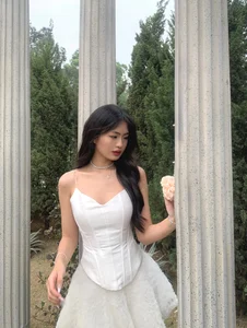 Stunning 1.70m Beauty Queen Inspires with Singing and Musical Talents - image 5