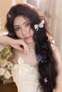 Hat De Celebrates Sweet 17th Birthday with Dreamy Photoshoot - image 2
