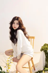 Hat De Celebrates Sweet 17th Birthday with Dreamy Photoshoot - image 8