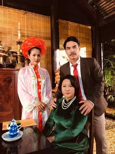 Portraits of the Actress in the Viral Janitor and CEO Romance Drama - image 2