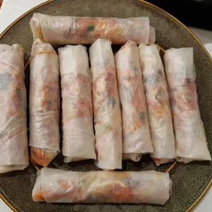 Secret Techniques to Making Perfectly Crispy and Golden Vietnamese Fried Spring Rolls - image 3