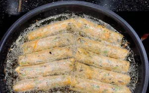 Secret Techniques to Making Perfectly Crispy and Golden Vietnamese Fried Spring Rolls - image 2