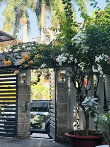 Inside Actress Ngoc Lan’s Charming and Flower-Filled Dream Home - image 5