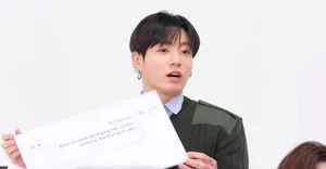 BTS Jungkook Shares His Infamous Flirting Technique With Fellow Members - image 5