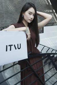YiTuYu Art Language Vol.9447 Jia Jia: Contemporary Fine Art Portraits - image 16