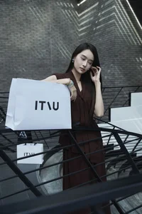 YiTuYu Art Language Vol.9447 Jia Jia: Contemporary Fine Art Portraits - image 5