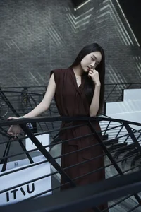 YiTuYu Art Language Vol.9447 Jia Jia: Contemporary Fine Art Portraits - image 4