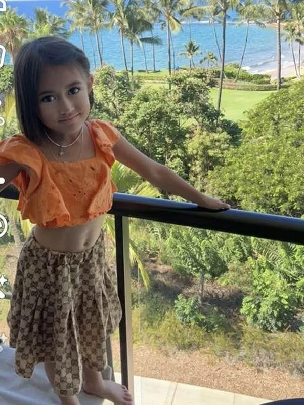 Luxury Lifestyle: Bich Tuyen’s Daughter in a $65 Million Mansion and Early Golf Training