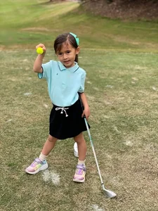 Luxury Lifestyle: Bich Tuyen’s Daughter in a $65 Million Mansion and Early Golf Training - image 4