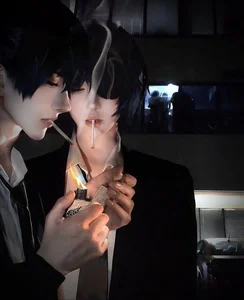 Stunning Versatility: The Cosplayer Masterfully Portraying Characters of Every Gender - image 4