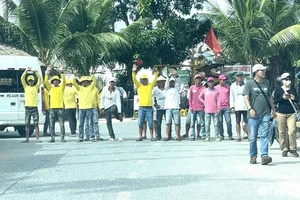 Beach Scams Exposed: How 'Decoy' Sellers Target Unsuspecting Tourists - image 1