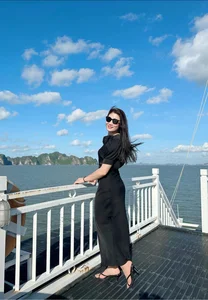 Volleyball Legend Pham Thi Yen Weds at Age 40 - image 3