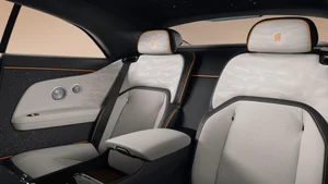 Rolls Royce Spectre Series II Debuts with 671 Horsepower and Stunning Dashboard - image 0