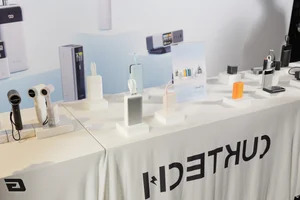 CUKTECH Enters Vietnam: Competing in the High-End Charging Accessory Market - image 3