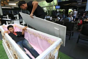 Inside the Unique Death-Themed Coffin Cafe Captivating Youth in Thailand - image 7