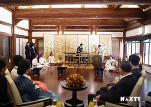Diplomatic Cultural Exchange: General Secretary To Lam in South Korea - image 9