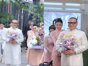 Miss Khanh Van's Radiant Beauty in Traditional Vu Quy Wedding Ceremony - image 5