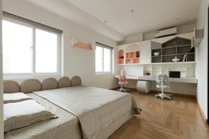 Stunning 500 Million VND Apartment Renovation: Transforming a 15-Year-Old Home into a Modern Oasis - image 1