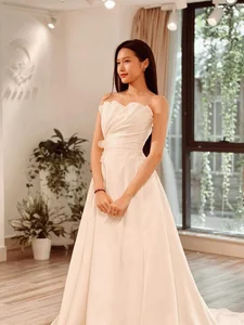 Exclusive: Doan Van Hau Reveals Never-Before-Seen Wedding Photos - image 1