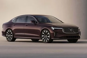 Volvo Vietnam Unveils 2026 XC60 and S90 Luxury Models and Pricing - image 0