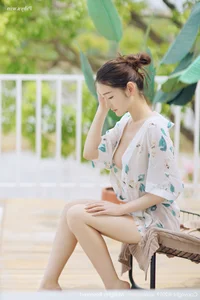 Exploring the Visual Elegance of Chinese Idol and Model Shen Meng Yao - image 48