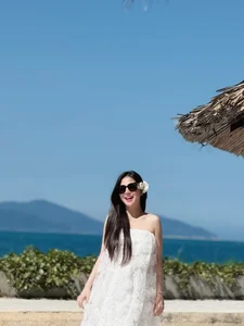 Tiktoker Van Choe Sets Summer Trends with Bold Fishnet Bikini Fashion - image 7