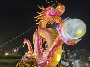 Spectacular Dragon Mascots of Vietnam's Tet Giap Thin 2024 - image 13