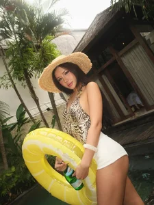 Xuan Ca and Quynh Nhu Showcase Stunning 'Wild' Summer Fashion Trends - image 2